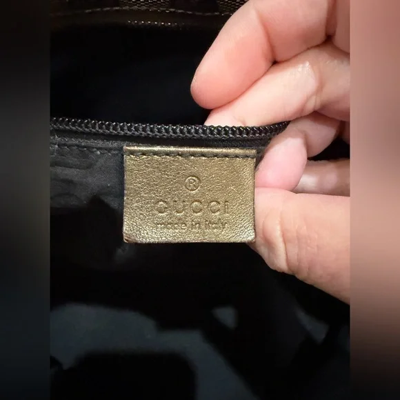 Gucci Metallic Monogram Zip Top Tote Bag - Picture 11 of 14